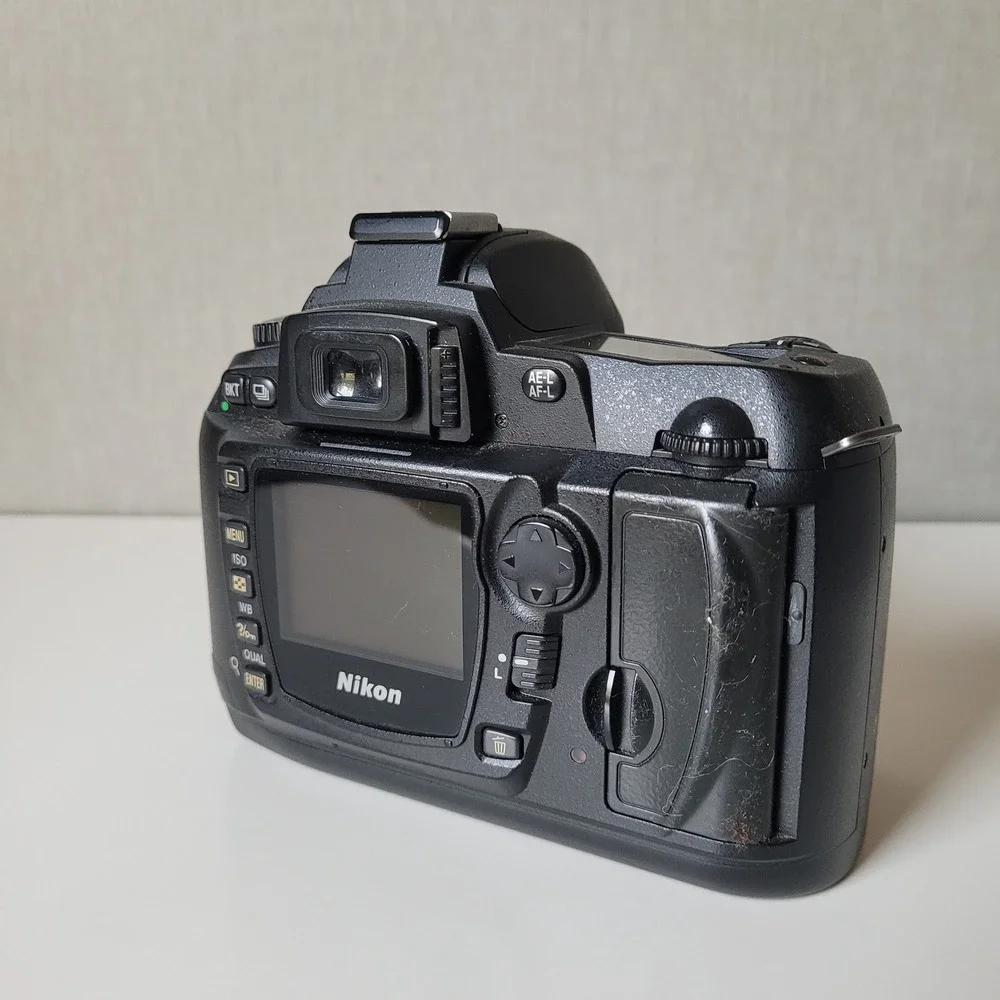 Nikon D70s Digital SLR Camera Body Unisex Black Retro Y2K Photography UNTESTED
